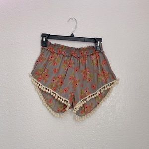 Gray w/ pink flower shorts